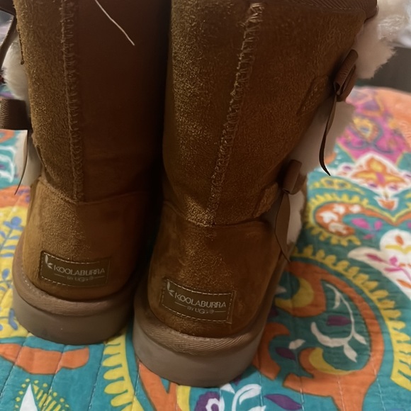 uggs - Picture 3 of 3